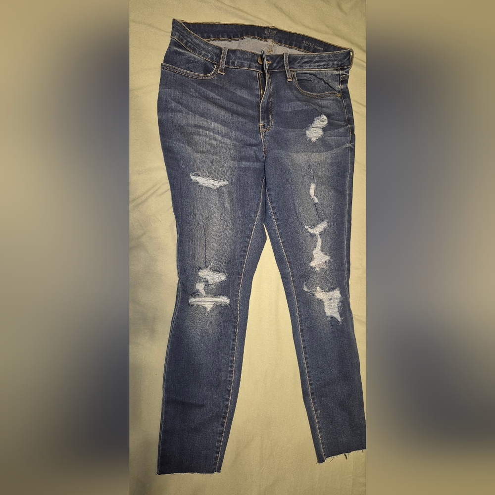 a.n.a Women's Distressed Skinny Jeans - Blue